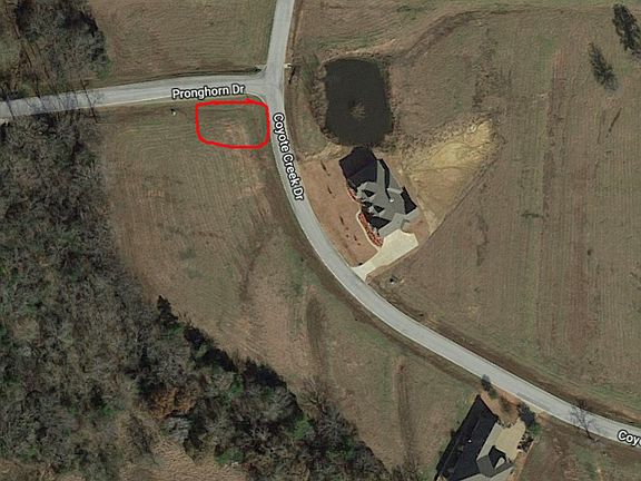 3rd image of 1055 Pronghorn Dr