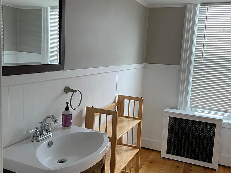 20 Shady Lea Rd #2W — Photo 6