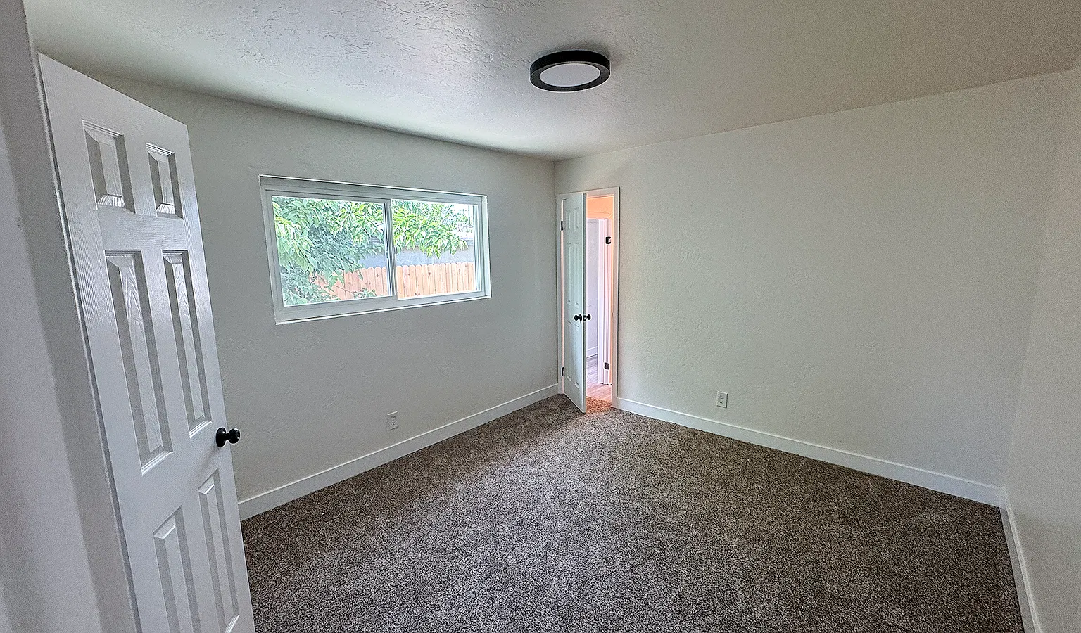 967 East Cleveland Avenue — Photo 4