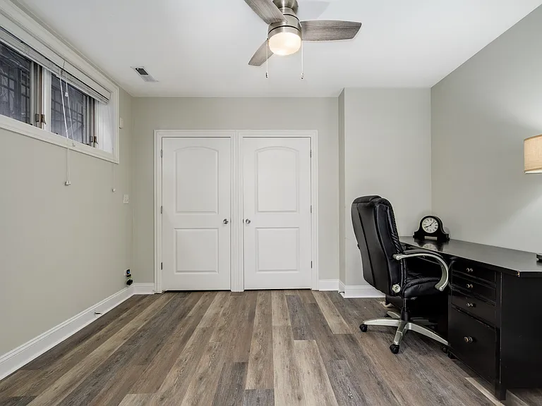 2512 W Thomas St #1 — Photo 16