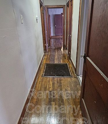 4th image of 123 Watkins St #2