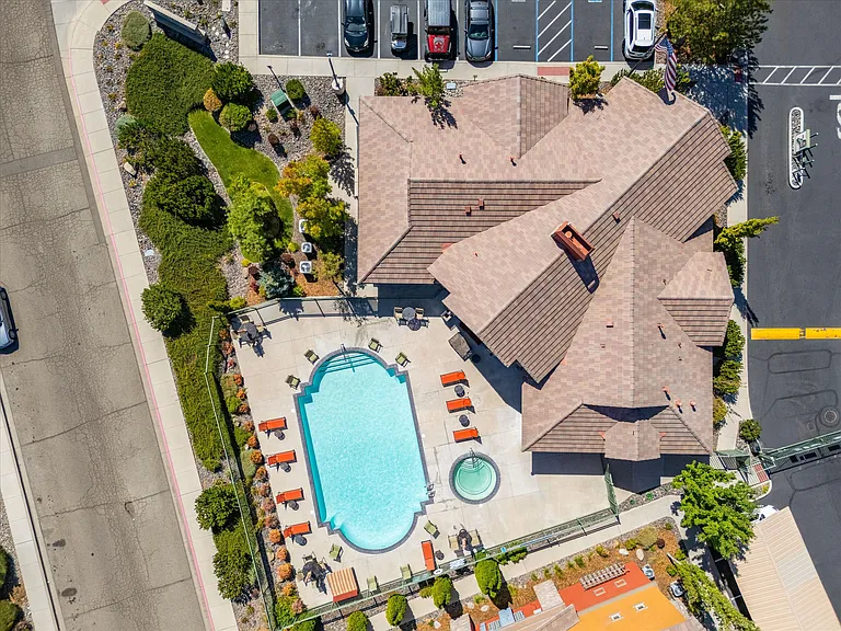 The View Apartments — Photo 6