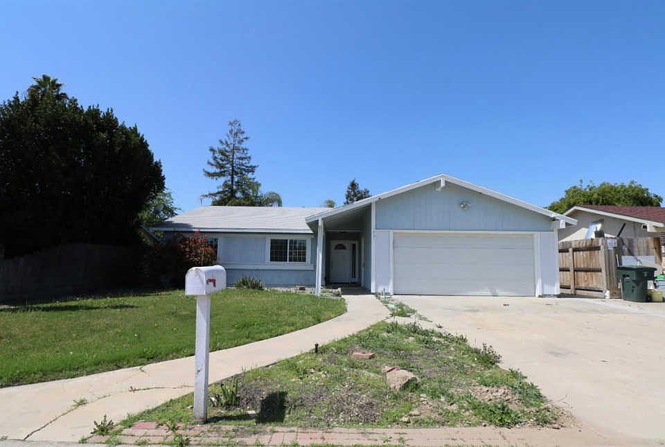 1st image of 1931 S Crenshaw Ave