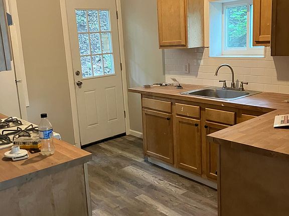 5th image of 2031 Fair Ave