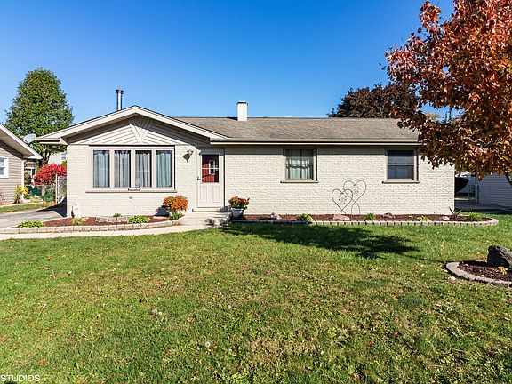 2nd image of 9714 Lorraine Dr