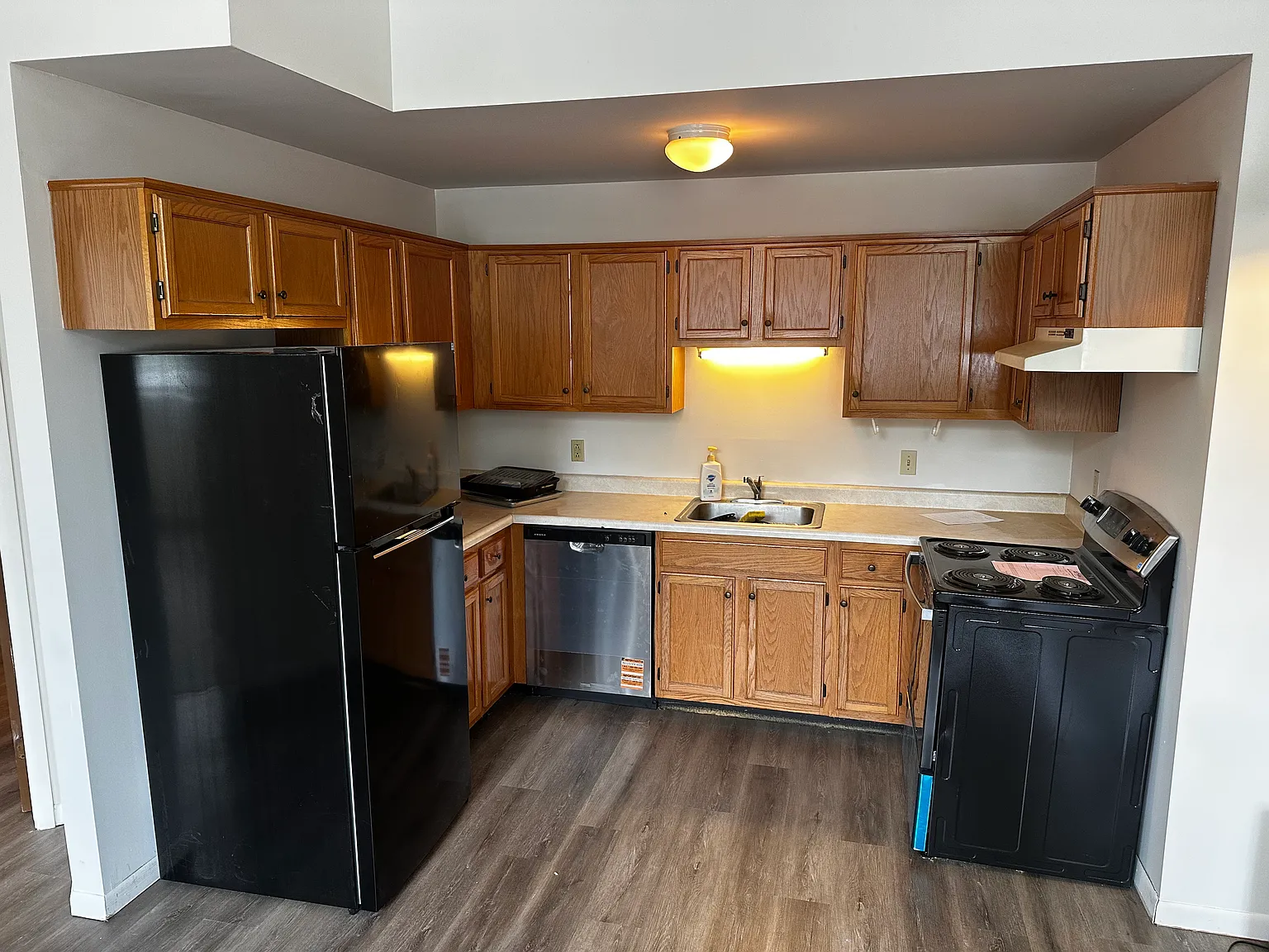 42 Rochester Street — Photo 2
