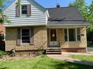 13507 Rockside Rd, Garfield Heights, OH 44125