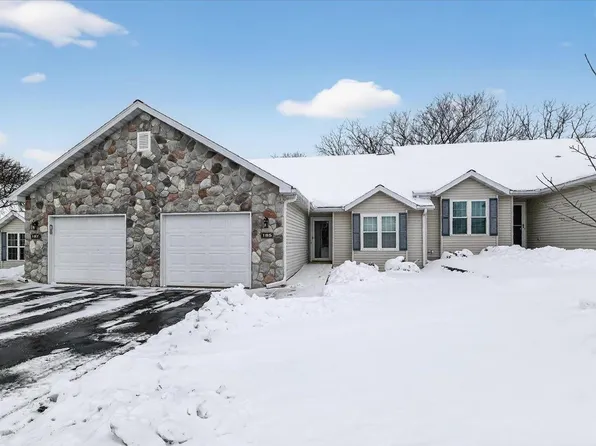 185 North Musket Ridge Drive, Sun Prairie, WI 53590