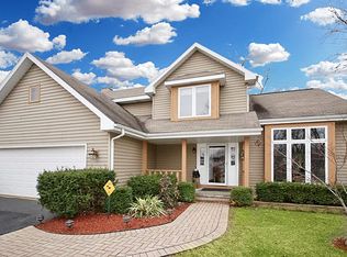 41034 N 1st St, Antioch, IL 60002