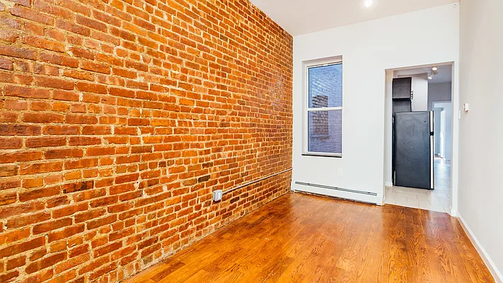 Rented by Compass | media 16