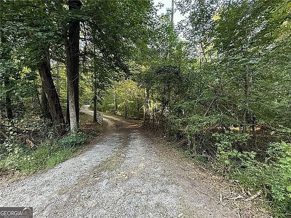 3rd image of 3055 Longstreet Rd #255