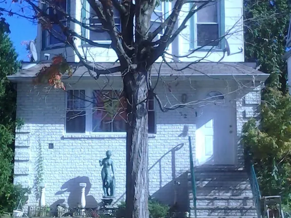 32 Franklin Pl, Kearny, NJ 07032