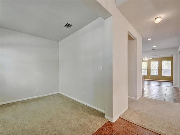 5th image of 1606 Sienna Dr