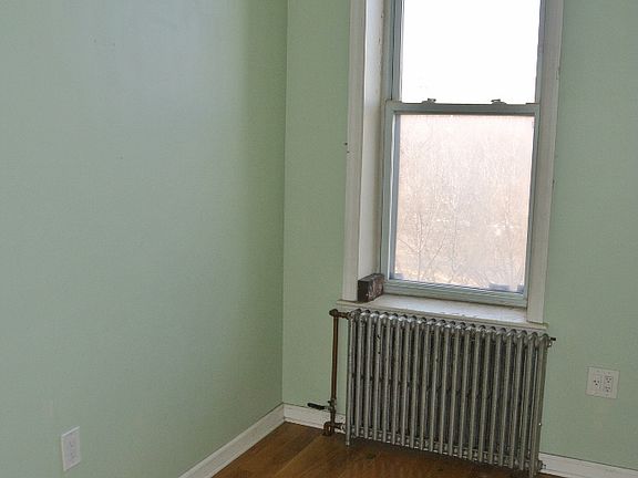 4th image of 518 Eastern Pkwy APT 3F
