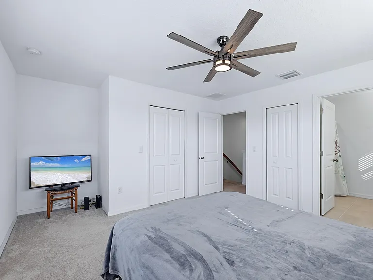 6135 Fairmont Ln — Photo 22