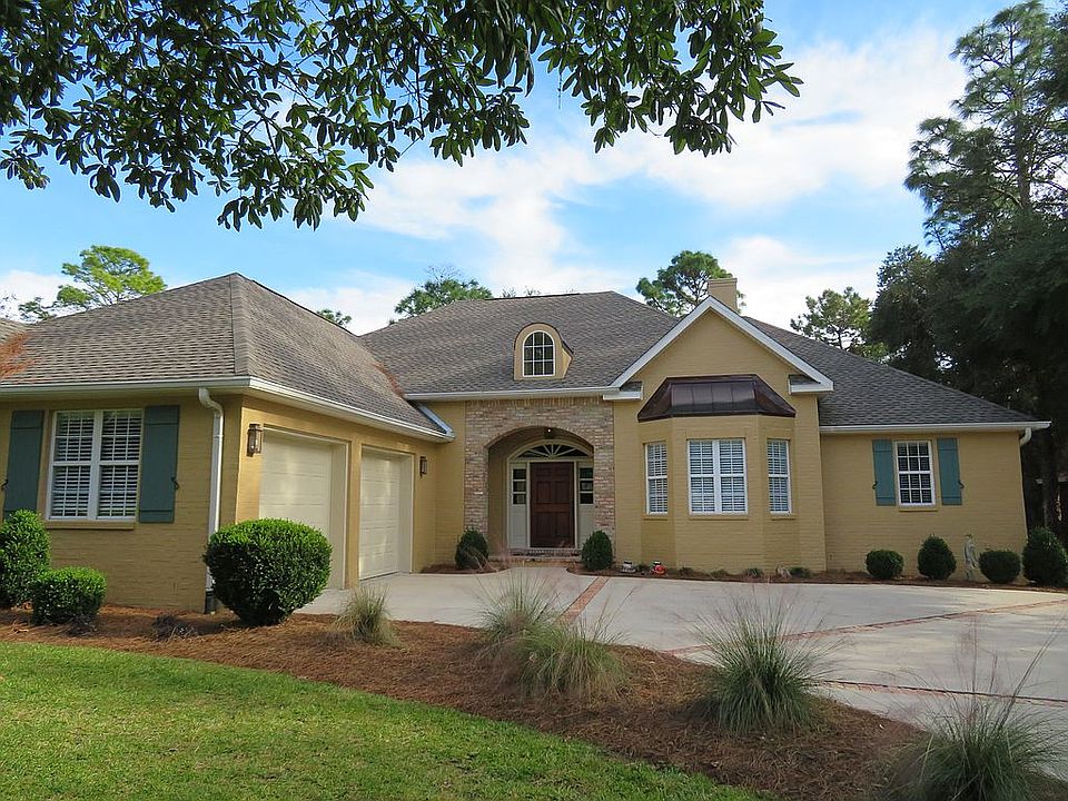 1st image of 821 Coldwater Creek Cir