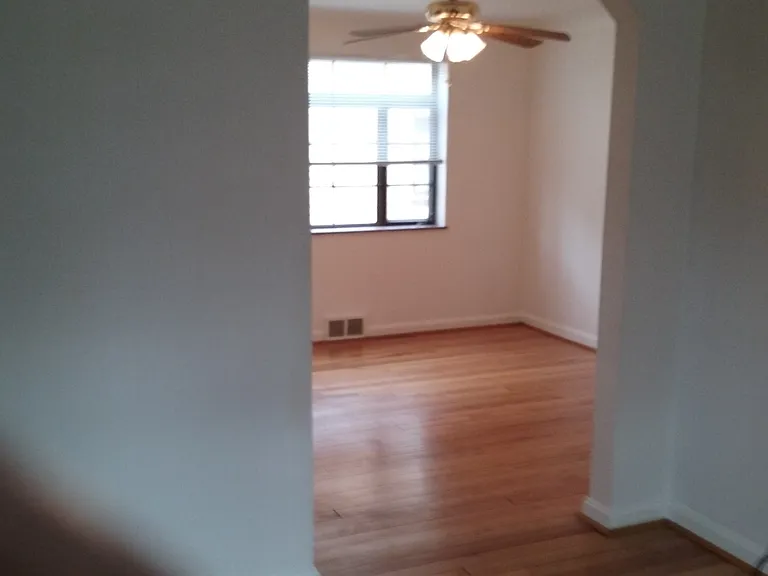 3830 Kilbourne Ave — Photo 4