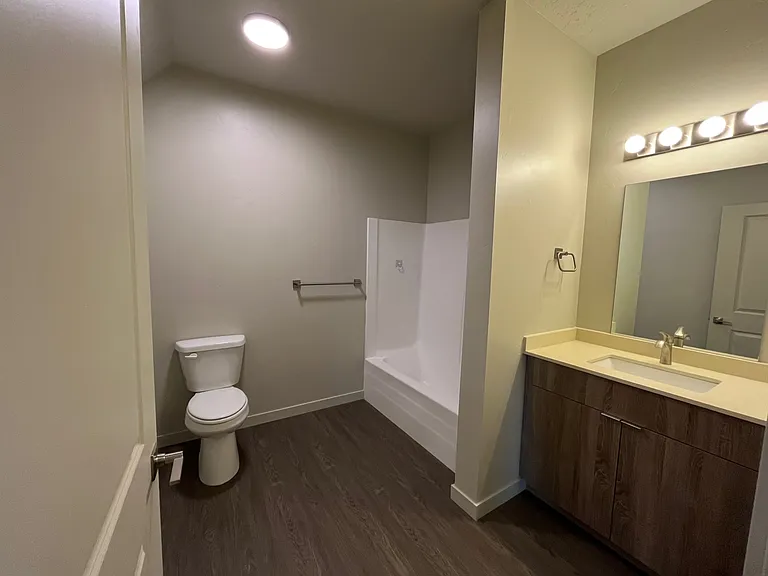 622 Fillmore St #207 — Photo 18