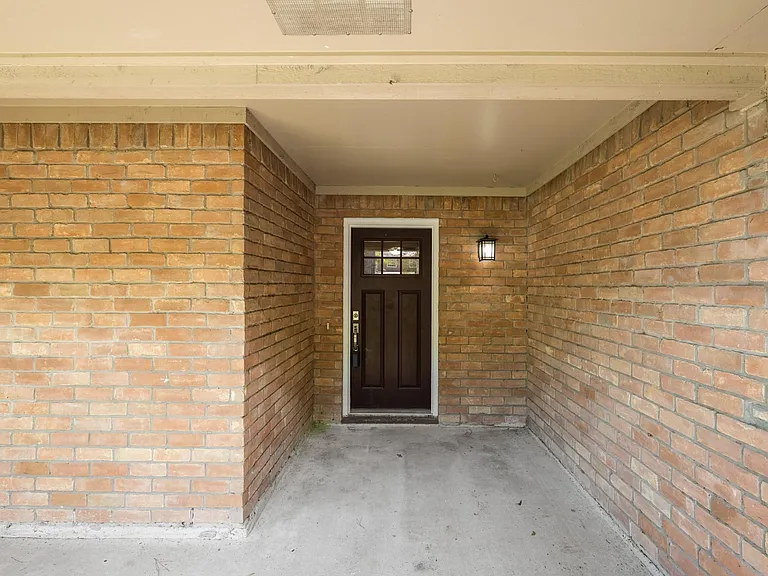 43 Hickory Oak Dr — Photo 6