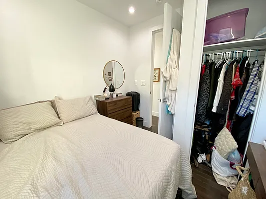 Rented by Ink Realty Services LLC | media 6