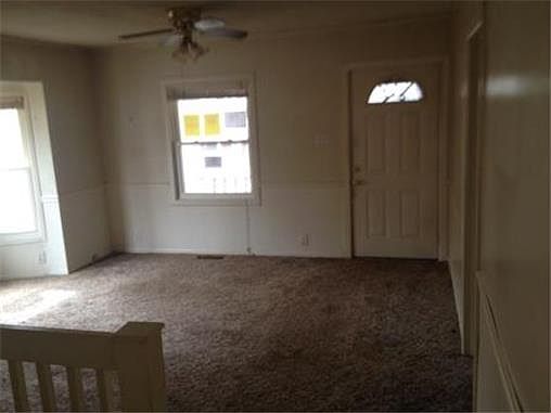 2nd image of 115 S Ash Ave