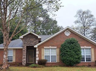 89 Homewood Ct, Millbrook, AL 36054