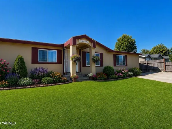 6104 Crestfields Rd, Yakima, WA 98903