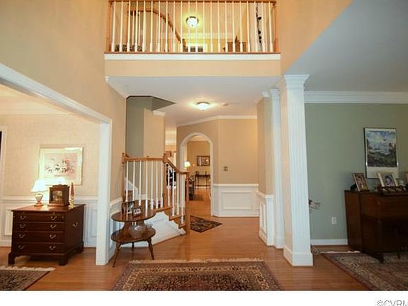 2nd image of 10800 Harvest Glen Ln