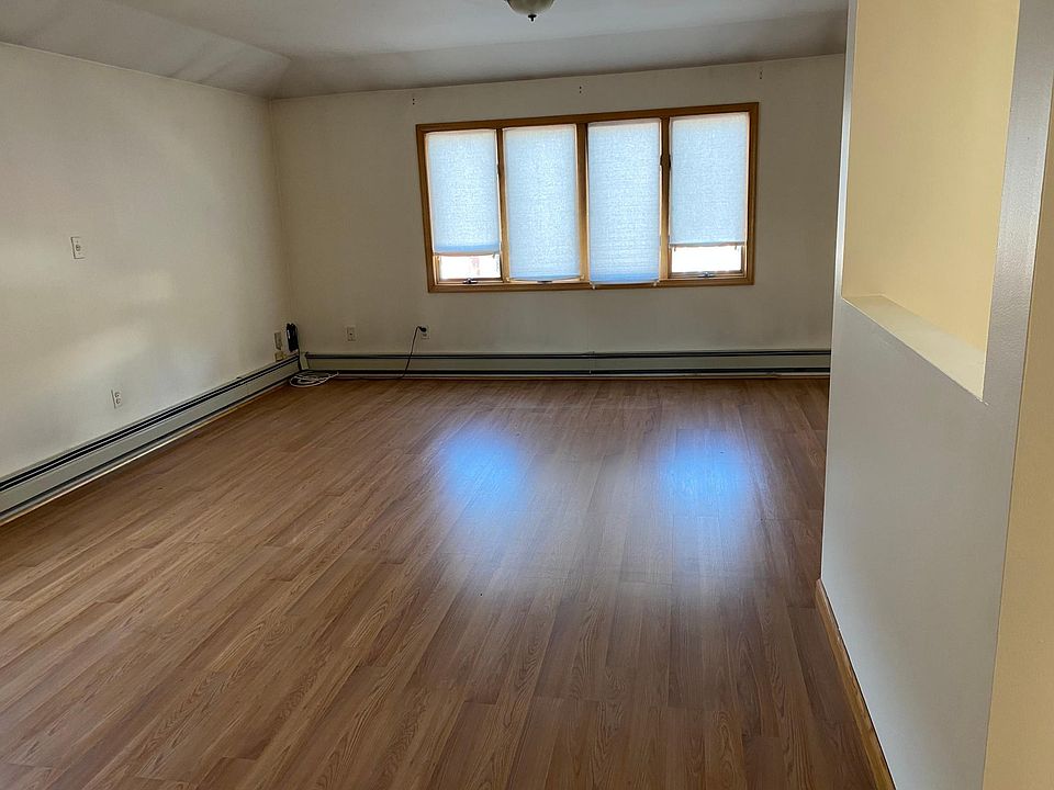1st image of 102 Jefferson St #A
