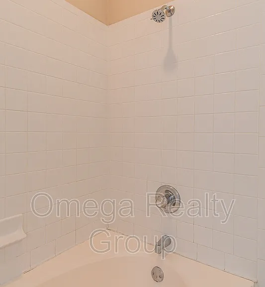 570 Treymoor Lake Cir — Photo 25