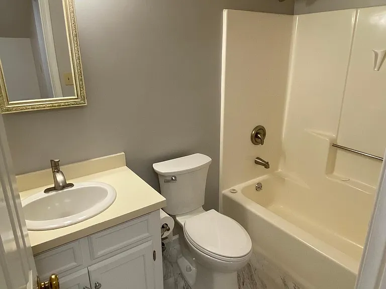Upstairs Bathroom