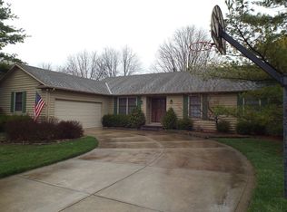 2196 Stratingham Dr, Dublin, OH 43016