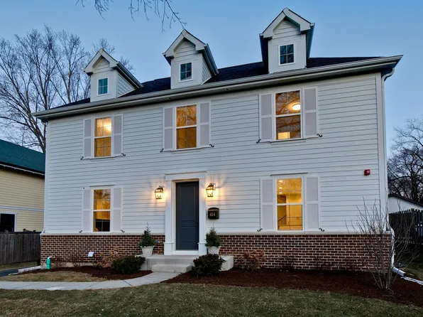 414 Windsor Ter, Libertyville, IL 60048