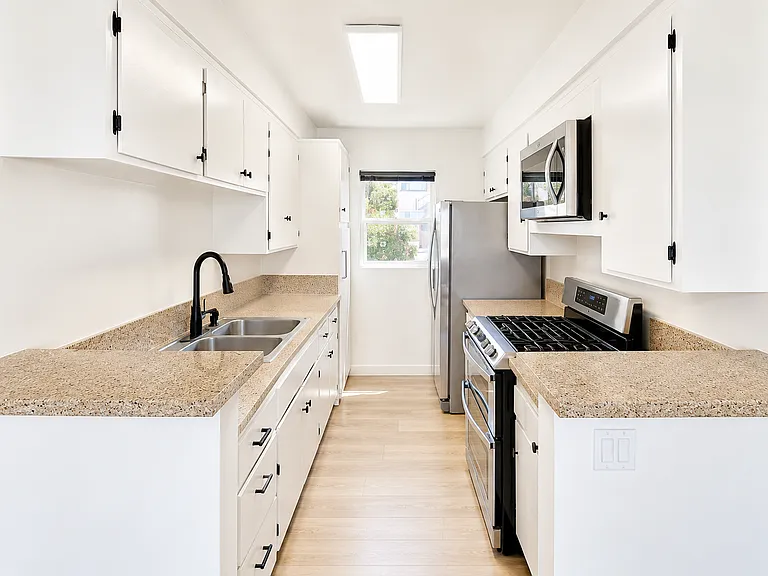 3442 S Centinela Ave #17 — Photo 3