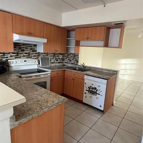 15690 SW 82nd Circle Ln #912 — Photo 5
