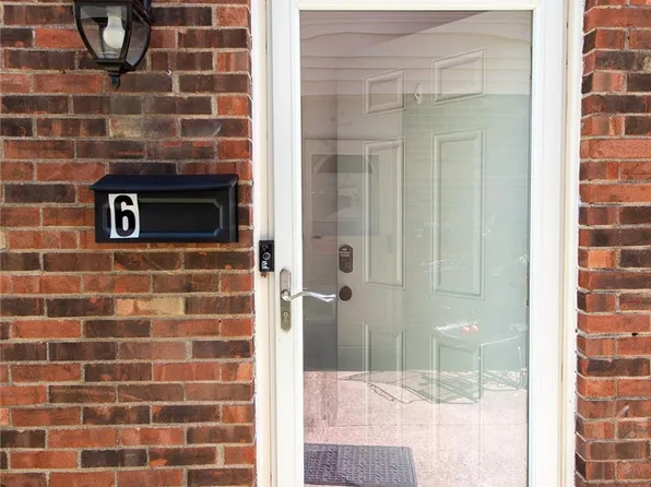6 Dusk Ct, Fairfield, OH 45014