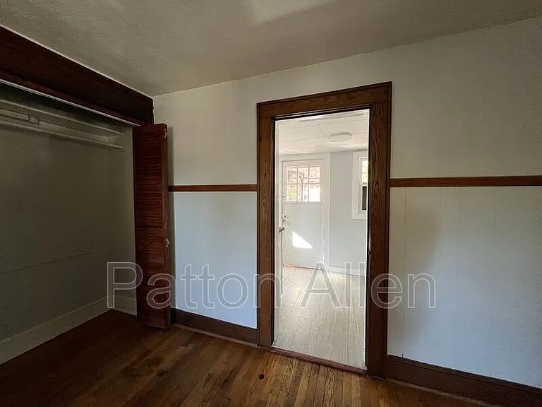 24 Majestic Ave #4 — Photo 17