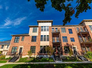354 Chicago St #203, Valparaiso, IN