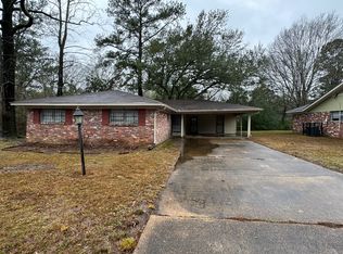 2235 Scanlon Dr, Jackson, MS 39204