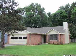 1010 Kennesaw Dr SE, Huntsville, AL 35803