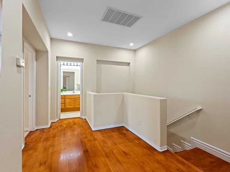 11454 Miro Cir — Photo 37