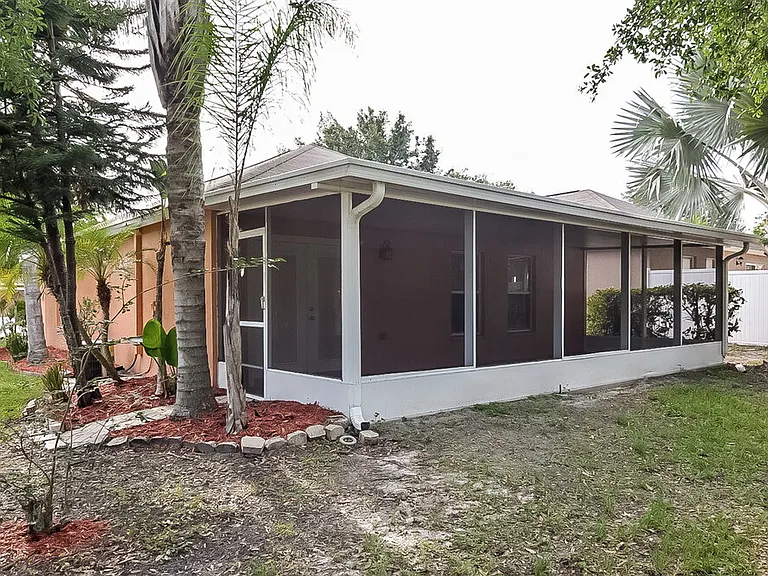 6708 Summer Haven Dr — Photo 14