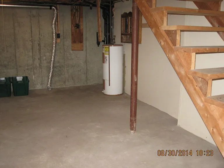 48 Fort St #1 — Photo 15