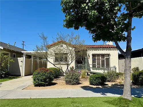 1117 Bennett Ave Photo 1