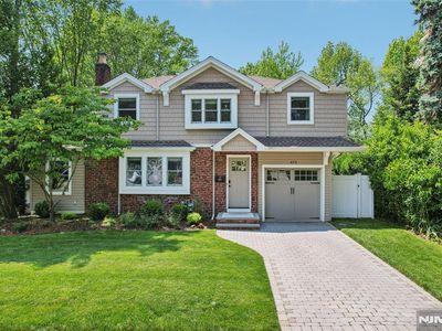 473 The Fenway, River Edge, NJ, 07661