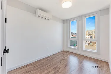 Rented by Rennit Inc.