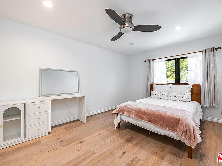 4239 W McFarlane Ave — Photo 22