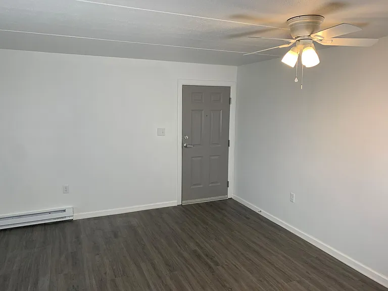 708 Matlack Ave #202 — Photo 12