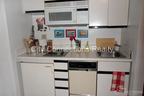 Rented by City Connections Realty | media 13