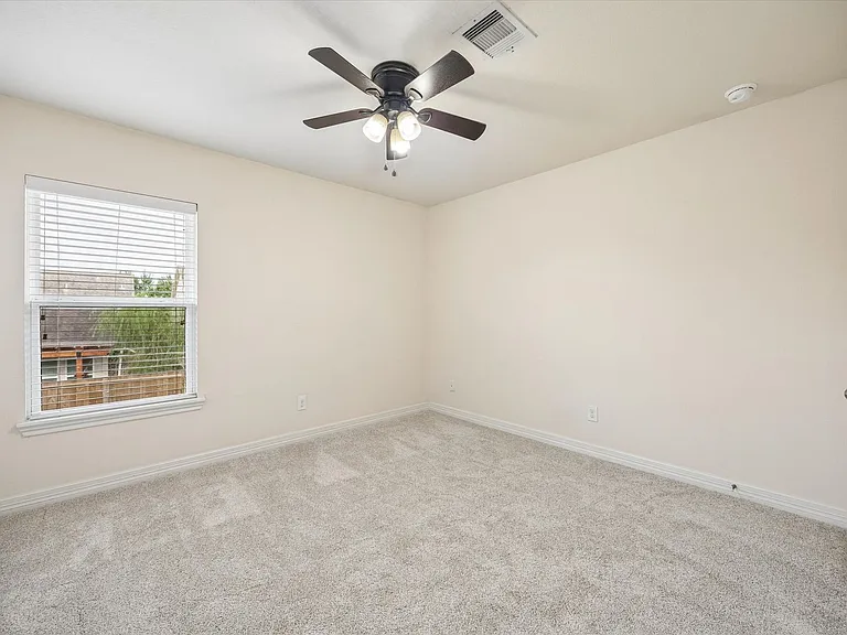 10108 Hidden Creek Falls Ln — Photo 15